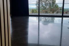NZ-Grinders-residential-polished-concrete-floor-mirror-Wellington