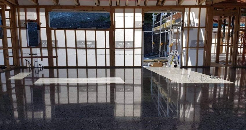 Living room polisehd concrete floor under construction